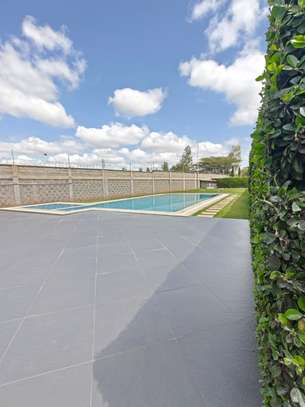 4 Bed Townhouse with En Suite in Kitengela image 8