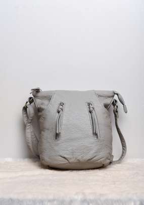 hand bag image 5