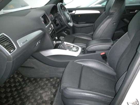 Audi Q5 image 6