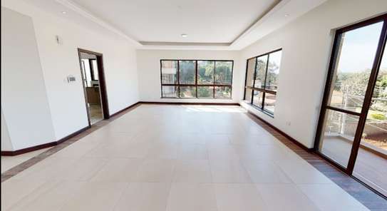 Serviced 3 Bed Apartment with En Suite in Parklands image 2