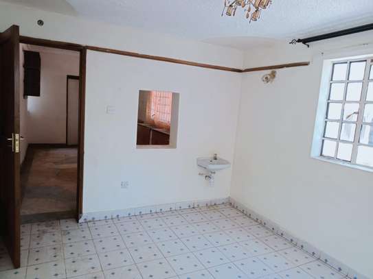 6 Bed House with En Suite at Magadi Road image 5