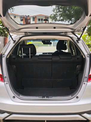 Honda fit normal image 10