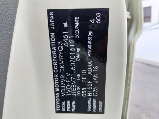 TOYOTA LAND CRUISER,V8, 79 SERIES( WE ACCEPT HIRE PURCHASE) image 11
