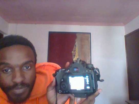 Canon EOS 90D with 50mm Prime Lens image 3