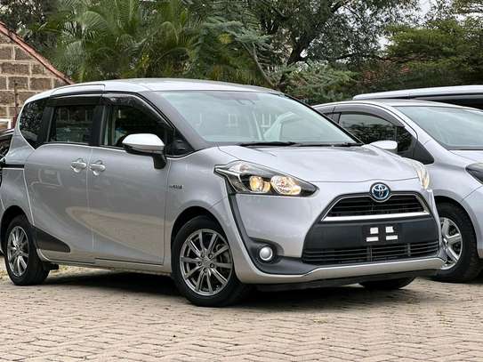 Toyota sienta 2016 model hybrid fully loaded silver color image 6