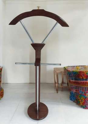 Coat Hangers:Executive Mahogany Coat Hanger In  Kenyenya image 2