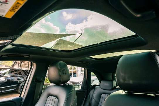 2019 Mercedes-Benz B180 Sunroof image 6
