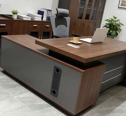 Office Desk:1.8 Meter Work Office Desk In Kericho image 3