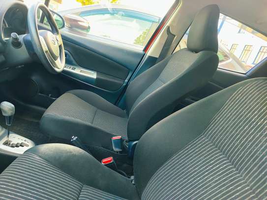 Toyota Vitz Jewela 2017 Maroon image 6