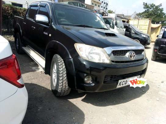 Toyota Hilux double cabine image 3
