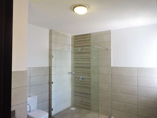 2 Bed Apartment with En Suite at Ojijo Close image 11