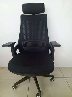 Office Chair: Aurora Mesh Design, Stay Cool & Comfortable image 1