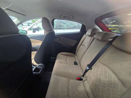 Mazda DEMIO Diesel image 6