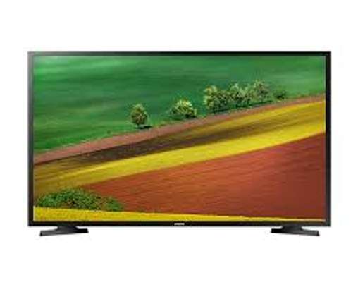 SAMSUNG 32 inch smart HD TV image 1