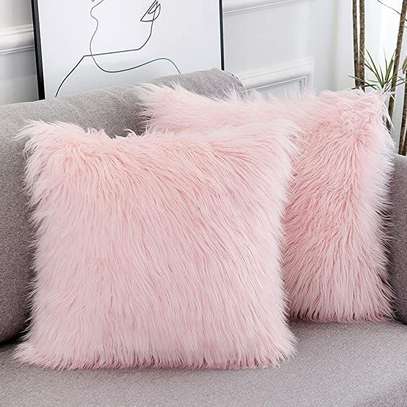 SOFT FLUFFY THROW PILLOWS image 5