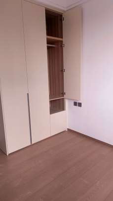 1 Bed Apartment with En Suite in Kilimani image 19