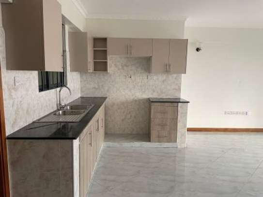 1 Bed Apartment with Gym in Westlands Area image 1