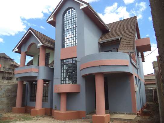 5 Bed Townhouse with En Suite at Kenyatta Road image 2