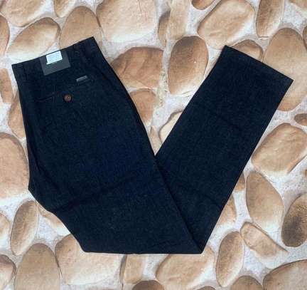 Codrai Official Khaki Trousers
30 to 40
Ksh.1500 image 1
