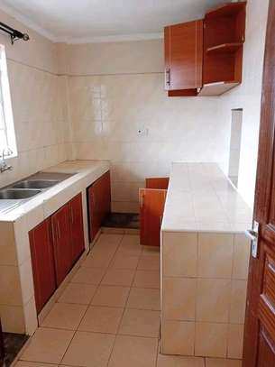 Off Naivasha Road two bedroom apartment to let image 9