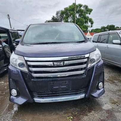 TOYOTA VOXY 2016 MODEL (We accept hire purchase) image 11