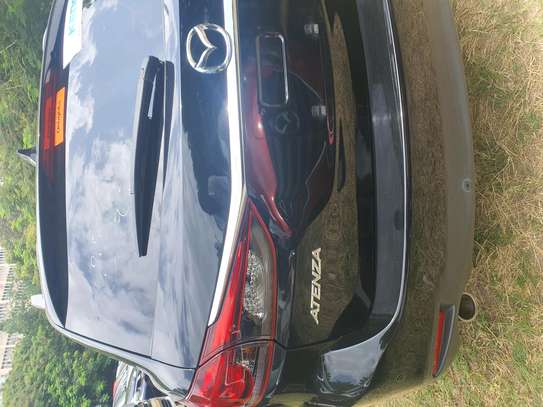 Mazda Atenza image 6