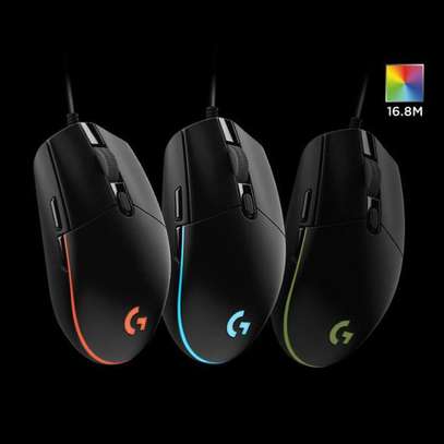 G203 Gaming Mouse Feet image 2