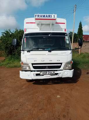 FUSO CANTER image 2