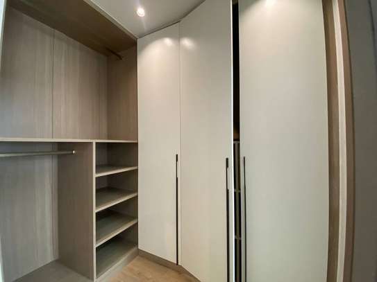 3 Bed Apartment with En Suite in Kilimani image 15
