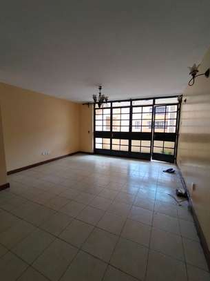 3 Bed Apartment with En Suite in Kilimani image 2