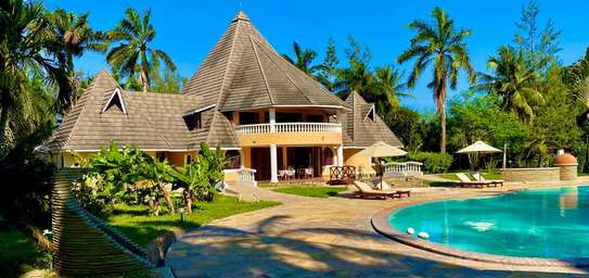 Hotel for sale at Diani on 6 acres image 12