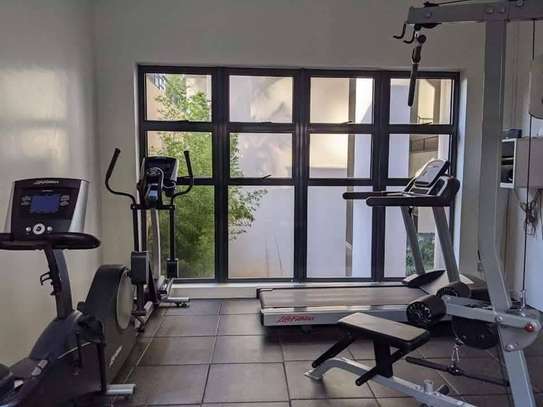 3 Bed Apartment with En Suite in Westlands Area image 6