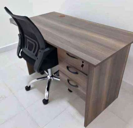 Adjustable office chair and desk image 8