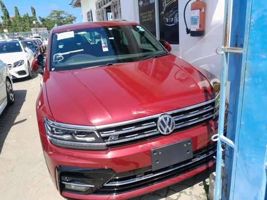 Volkswagen tiguan R-line red 2018 image 12