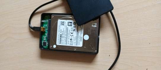 Toshiba hard disk(disk drive) image 1