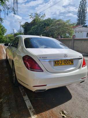 Mercedes Benz S400H Year 2014 fully loaded image 1