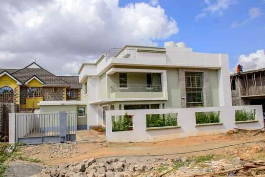4 Bedroom Townhouse with Sq for sale in Ruiru image 2