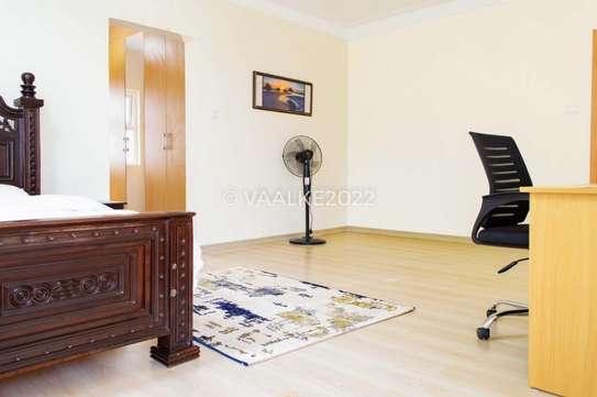 Furnished 3 Bed Apartment with Aircon in Westlands Area image 5