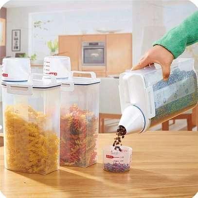 Cereal  Storage Container with measuring cup and handle image 3