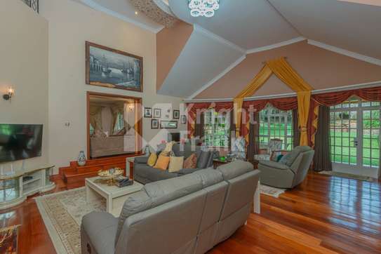 5 Bed House with Garden in Runda image 2