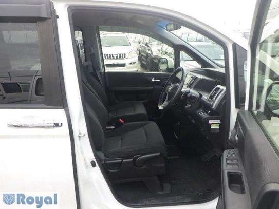 HONDA STEPWAGON KDL (MKOPO/HIRE PURCHASE ACCEPTED) image 5