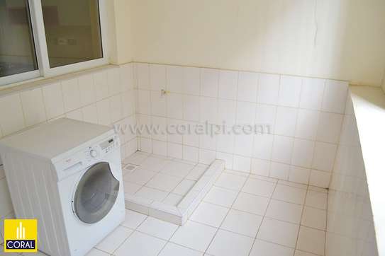 Furnished 3 Bed Apartment with En Suite in Kilimani image 8
