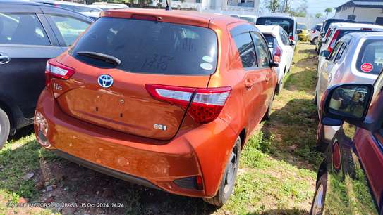 Toyota Vitz hybrid orange 2018 image 7