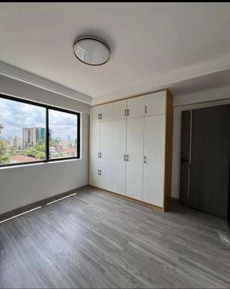 1 Bed Apartment with En Suite in Kileleshwa image 6