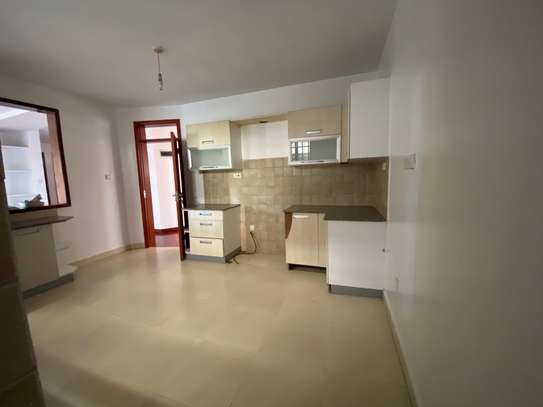 2 Bed Apartment with En Suite at Lavington image 16