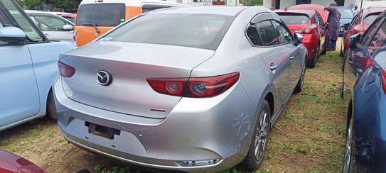 Mazda 3 {Axela} 2019 Diesel engine image 9