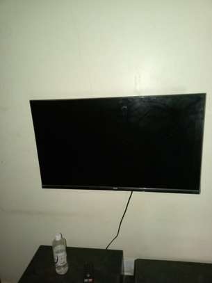 SALE OF ANDROID SMART TV image 2