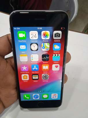 Iphone 6 64gb in shop+Free 3D glass protector(we deliver) image 2