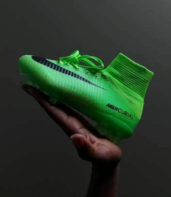The NIKE Mercurial Superfly 5 Kids Football Boot image 1