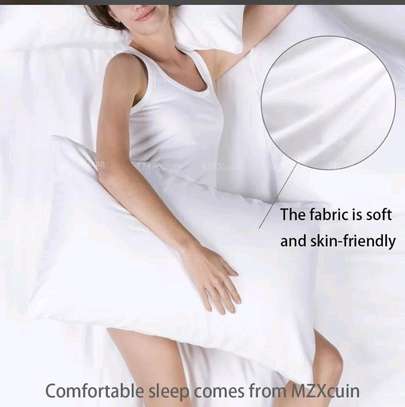 Set of 2 Standard White Plush Pillows Breathable image 1